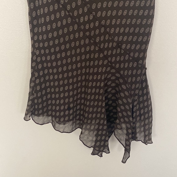Michael Kors sheer asymmetrical sleeveless blouse - Picture 3 of 5